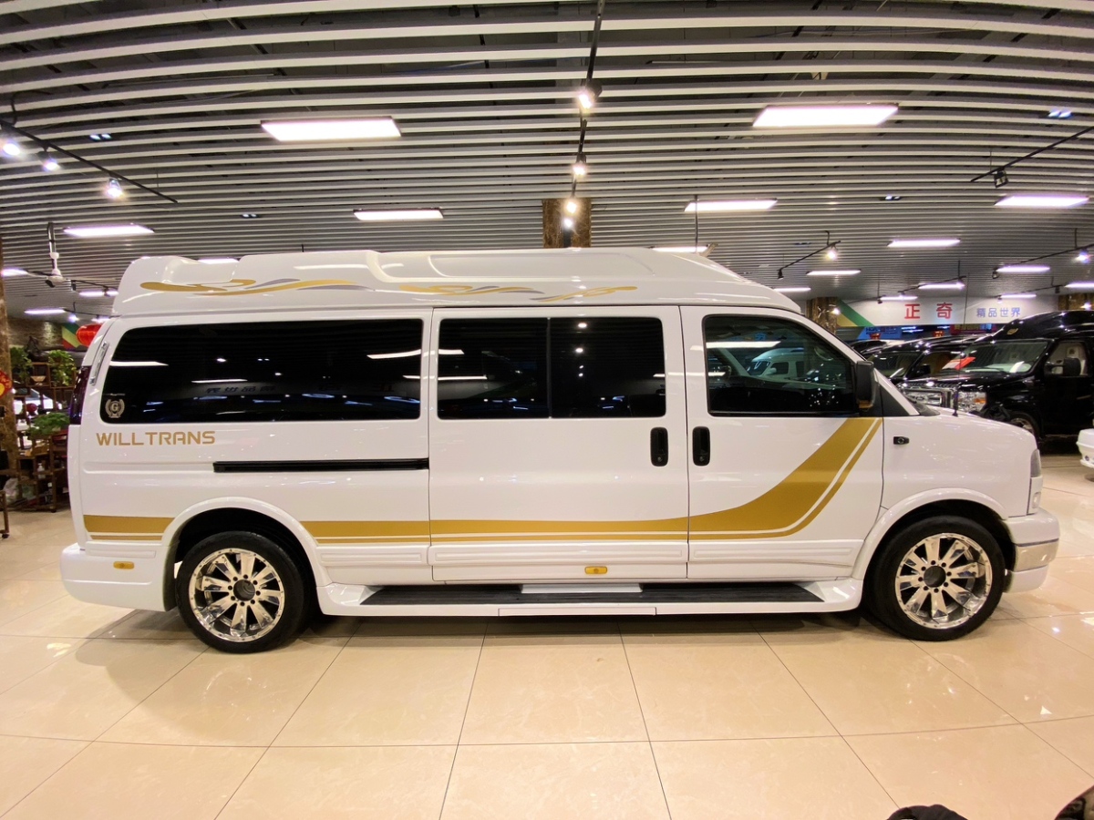 GMC SAVANA  2015款 6.0L G660L 兩驅(qū)雅尊版圖片