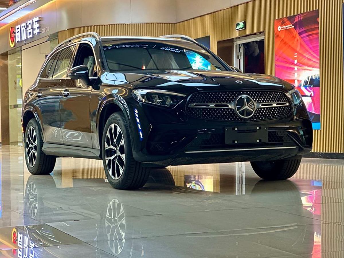 2024年8月奔馳 奔馳GLC  2023款 改款 GLC 260 L 4MATIC 豪華型 5座