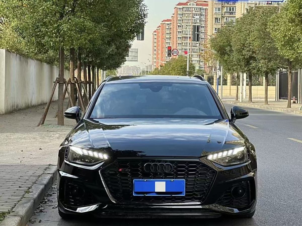 奧迪 奧迪RS 4  2021款 RS4 Avant 黑曜版圖片