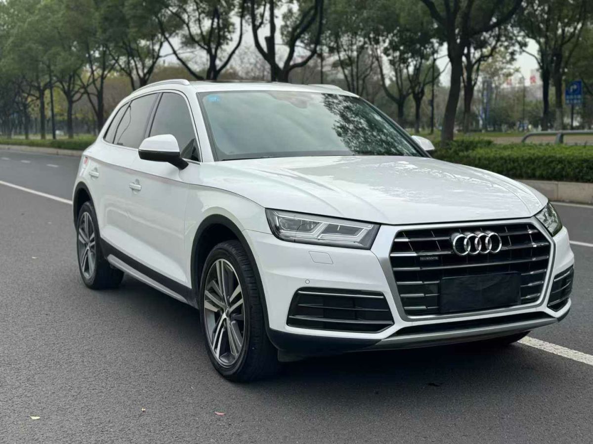 奧迪 奧迪Q3  2019款  35 TFSI 時尚動感型圖片