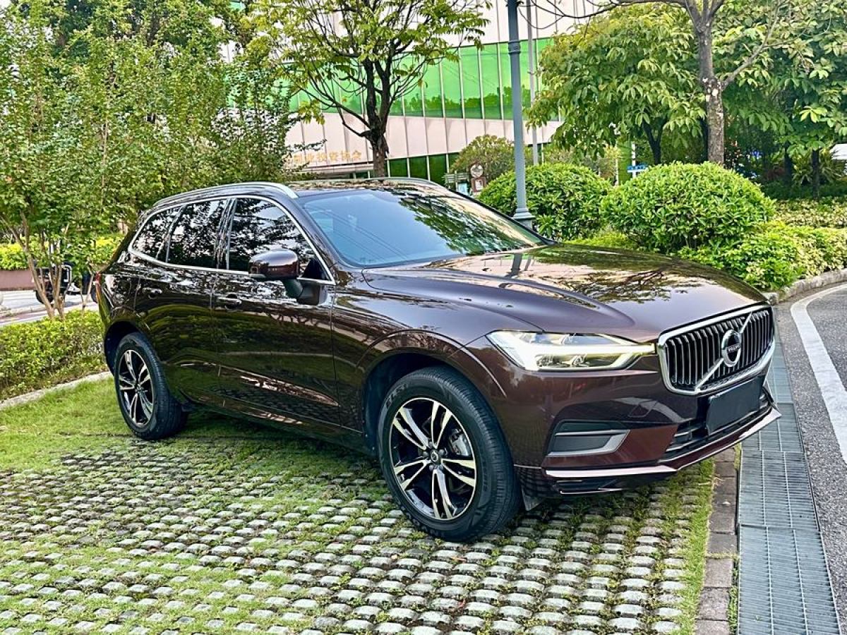 2019年8月沃爾沃 XC60  2019款  T5 四驅(qū)智遠(yuǎn)版 國VI