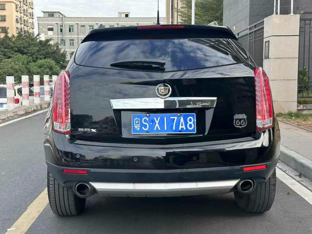 凱迪拉克 SRX  2013款 3.0L 精英型圖片