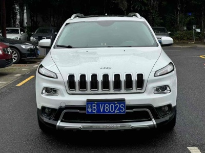 2019年1月 Jeep 自由光 2.0L 領先版圖片