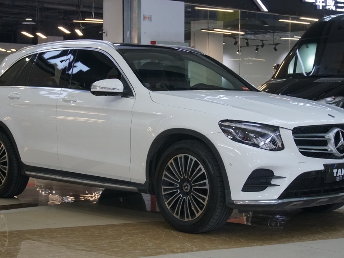 2017年11月奔馳 奔馳GLC  2017款 GLC 260 4MATIC 動感型