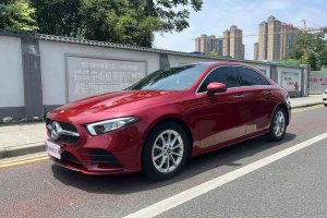 奔馳A級 奔馳 改款 A 200 L 運(yùn)動轎車時尚型