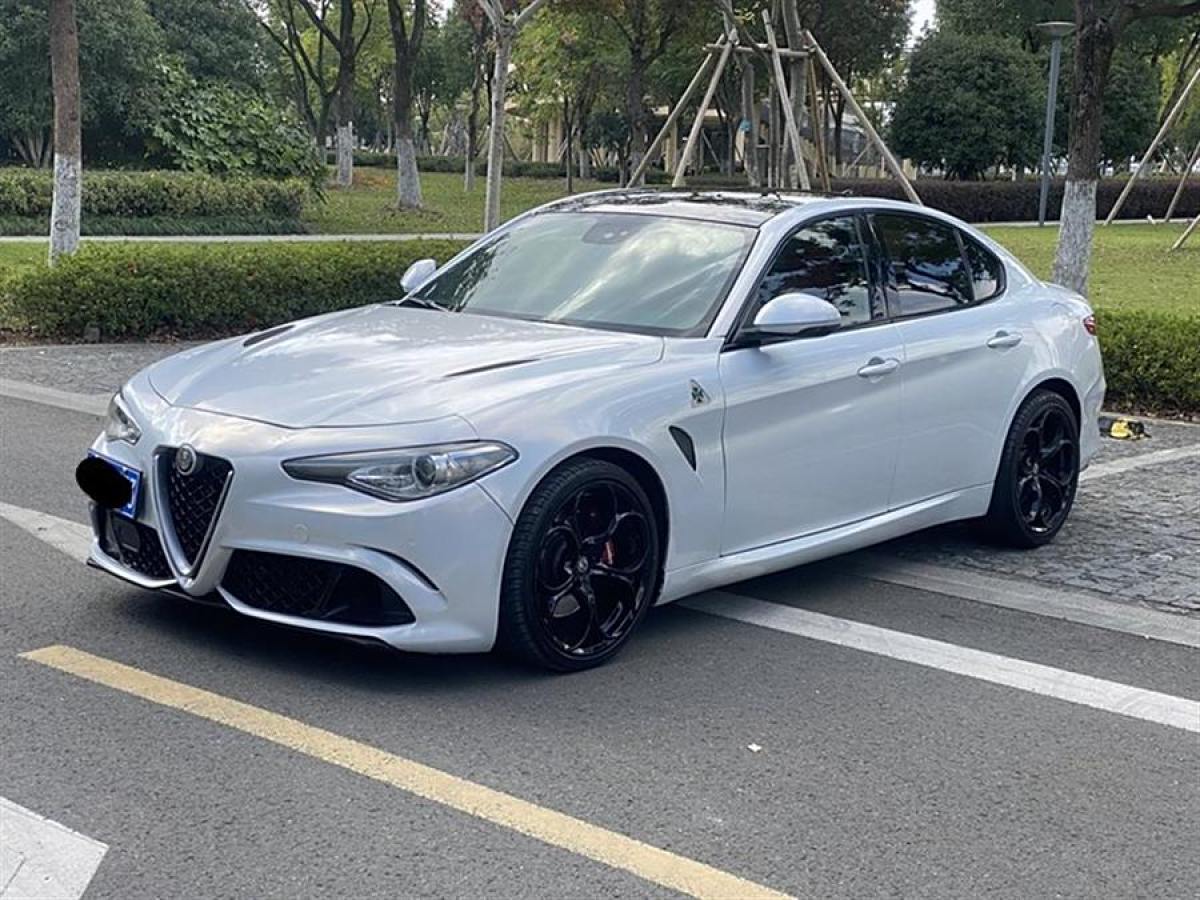 阿爾法·羅密歐 Giulia  2017款 2.0T 280HP 豪華版圖片