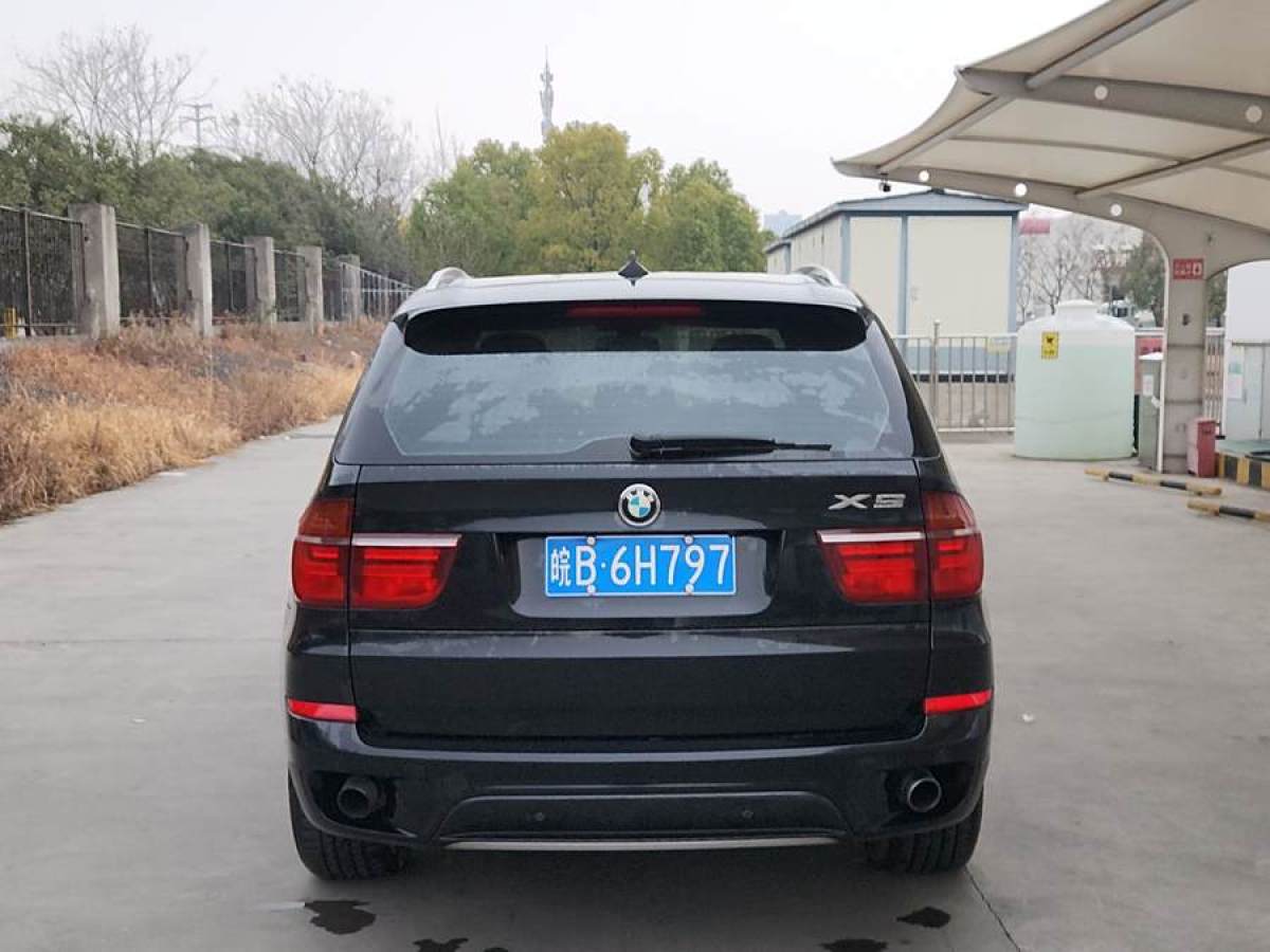 寶馬 寶馬X5  2011款 xDrive35i 領(lǐng)先型圖片