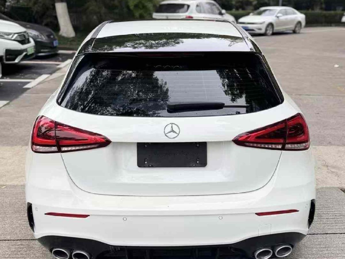 奔馳 奔馳A級(jí)AMG  2021款 AMG A 35 L 4MATIC 熾夜特別版圖片