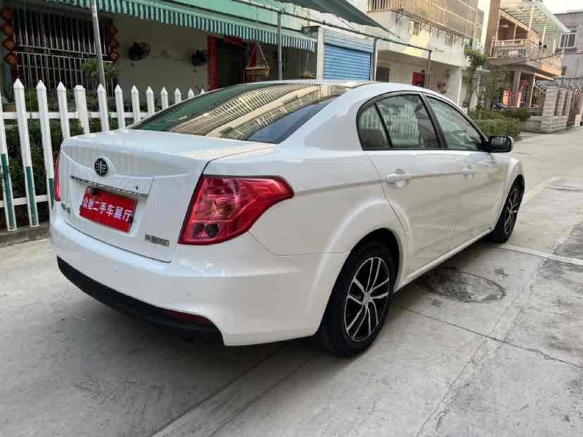 奔騰 B50  2013款 1.6L 手動豪華型圖片