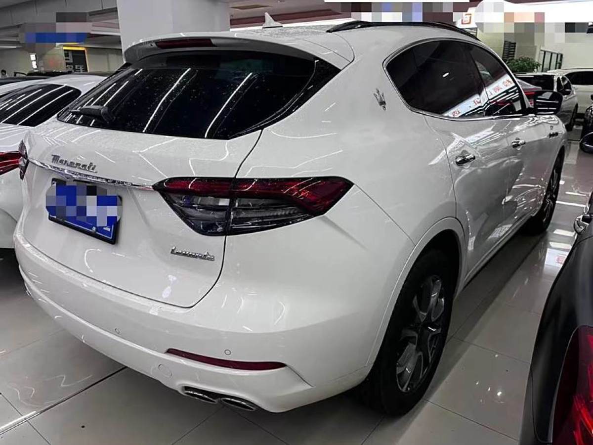 瑪莎拉蒂 Levante  2021款 3.0T 標(biāo)準(zhǔn)版圖片