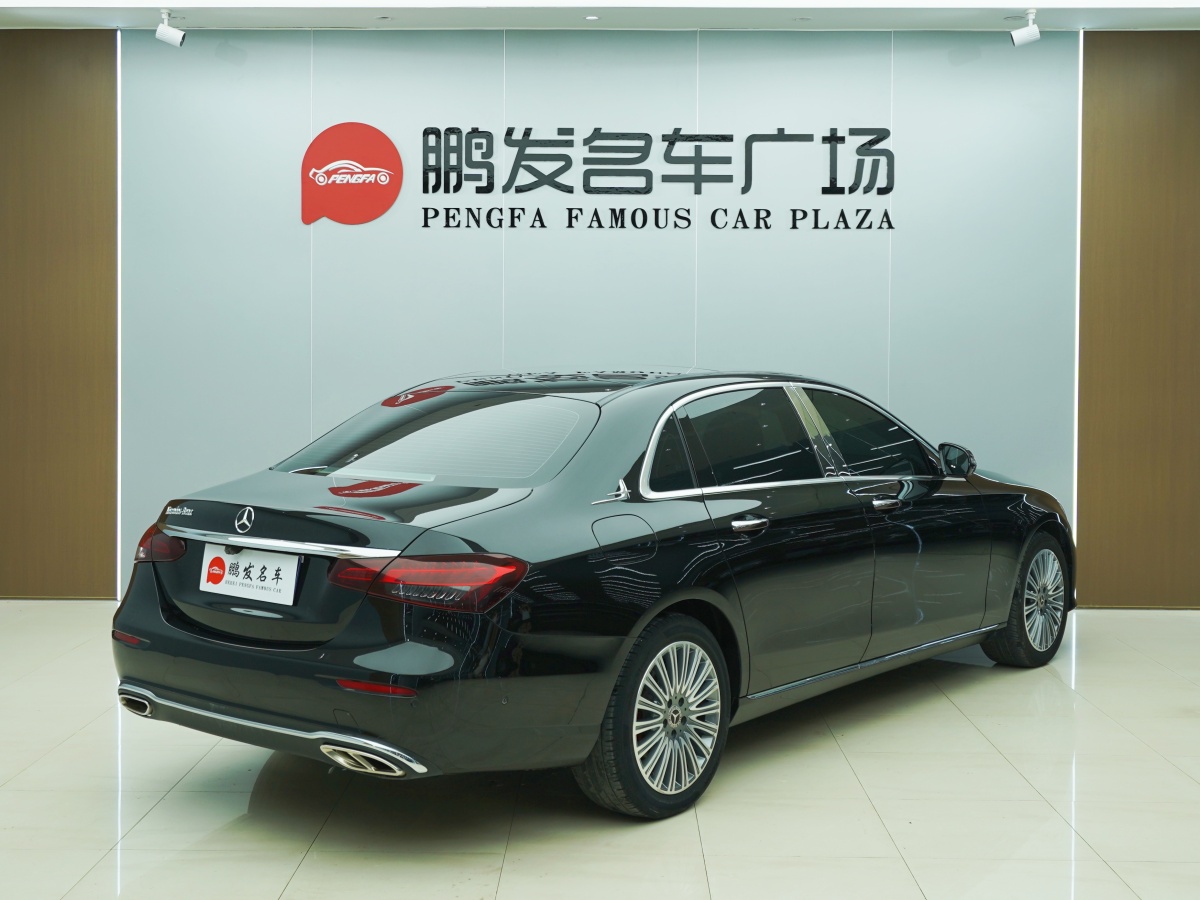 奔馳 奔馳E級(jí)  2022款 改款 E 300 L 尊貴型圖片