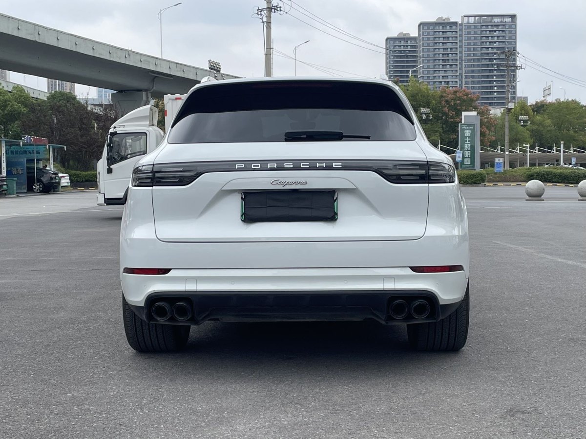 保時(shí)捷 Cayenne新能源  2023款 Cayenne E-Hybrid 2.0T圖片