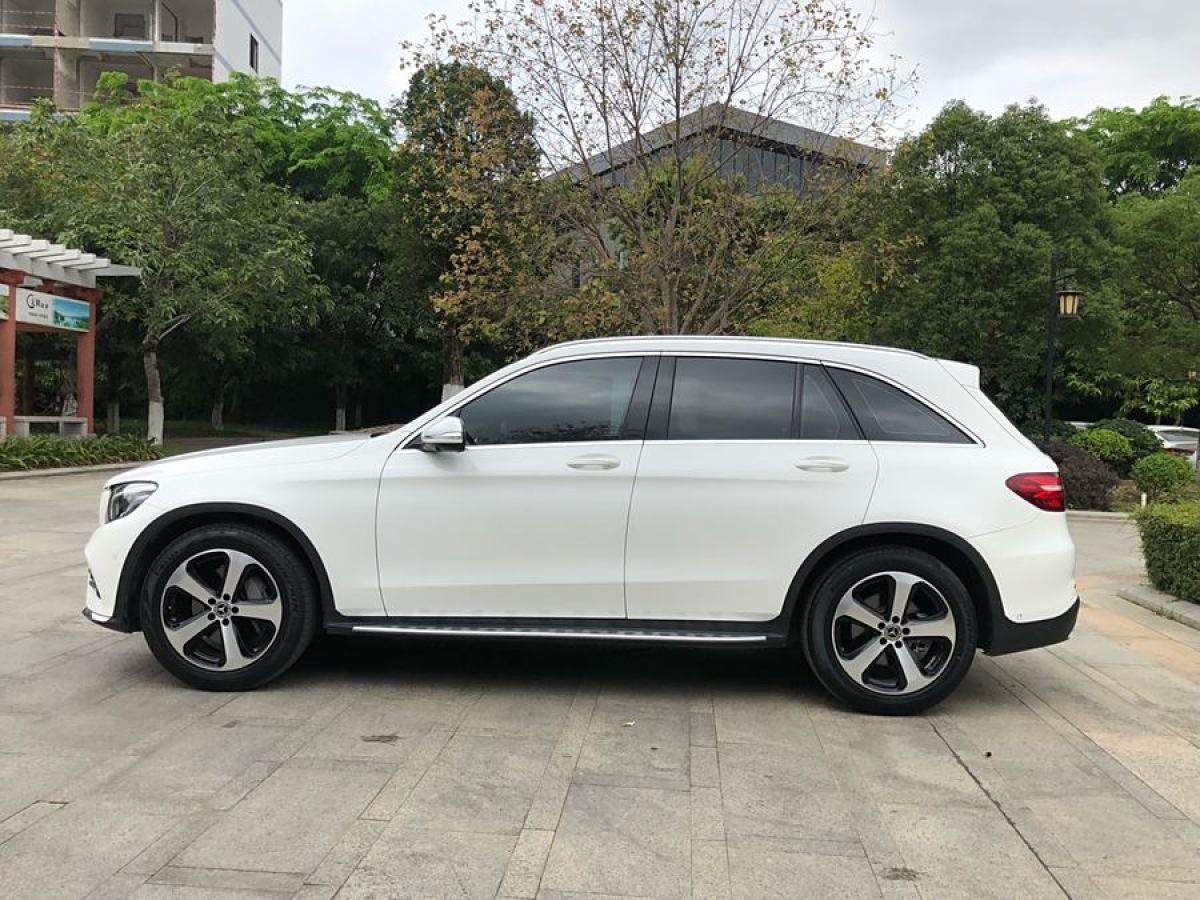 奔馳 奔馳GLC  2018款 改款 GLC 260 4MATIC 豪華型圖片