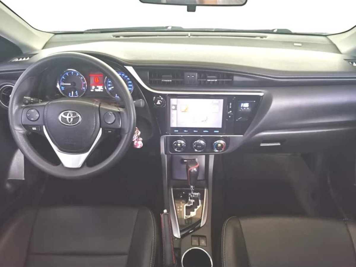 豐田 卡羅拉  2017款 改款 1.2T S-CVT GL-i圖片