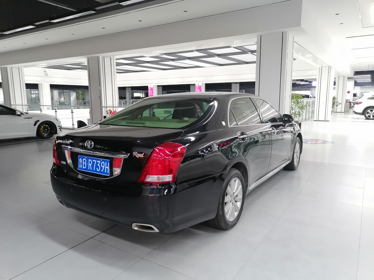 豐田 皇冠  2010款 2.5L Royal圖片