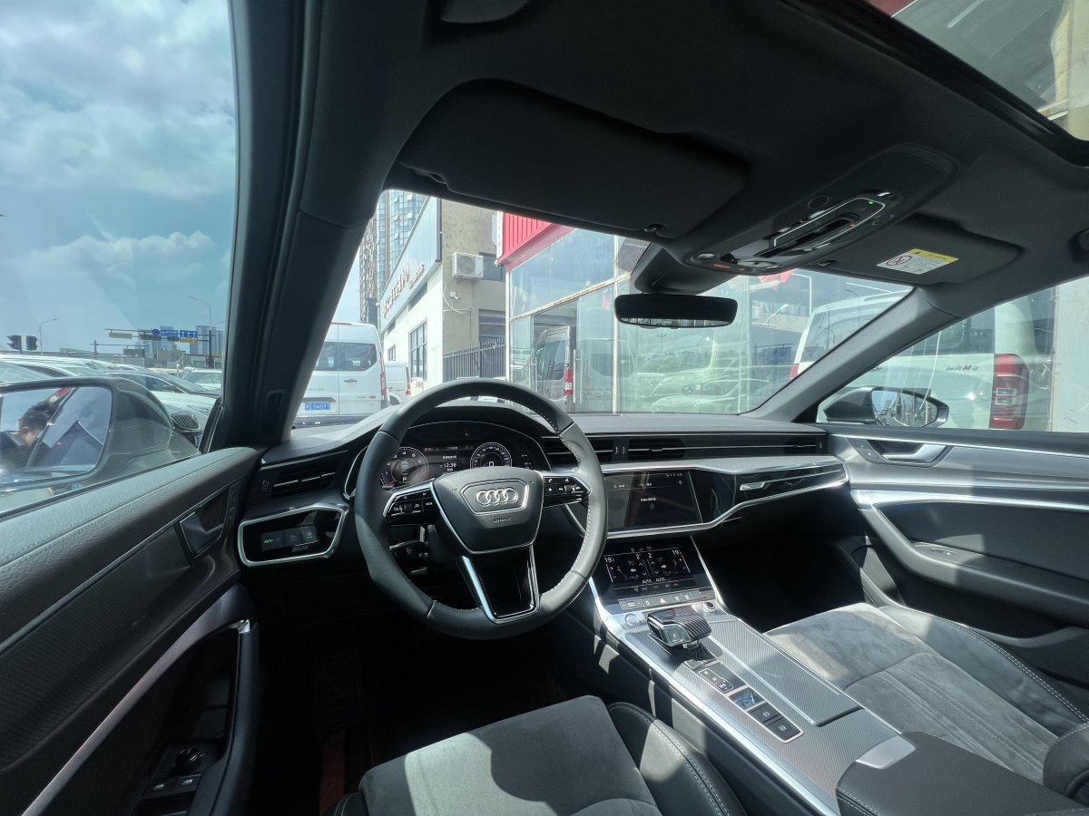 奥迪 奥迪A6L  2019款 45 TFSI 臻选动感型图片