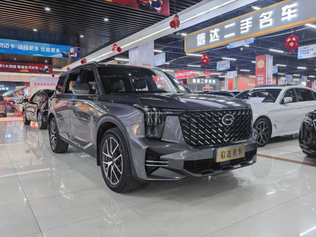 廣汽傳祺 GS8  2022款 領(lǐng)航系列 2.0TGDI 兩驅(qū)尊貴版（六座）圖片