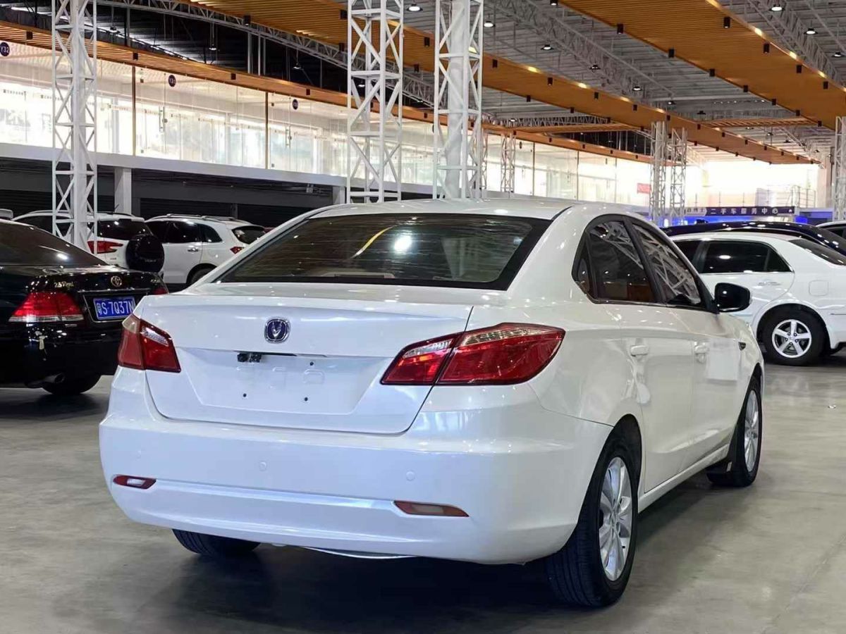 长安 逸动  2014款 1.6L 自动豪华型图片