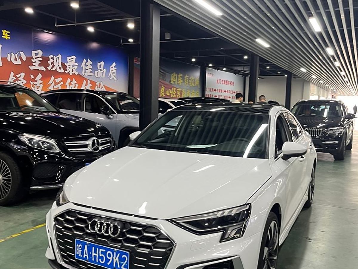 2022年11月奧迪 奧迪A3  2022款 A3L Limousine 35 TFSI 豪華致雅型