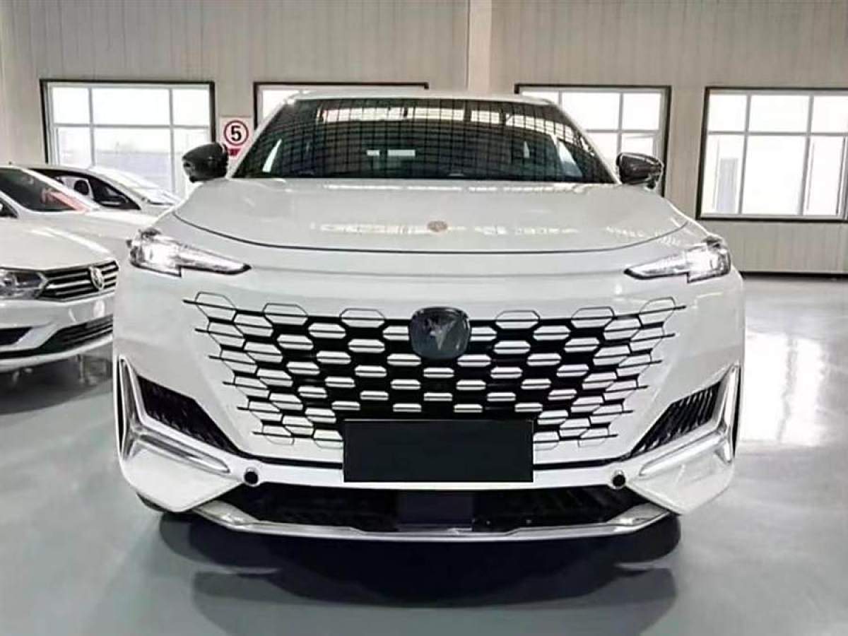 长安 长安UNI-K  2021款 2.0T 豪华型图片