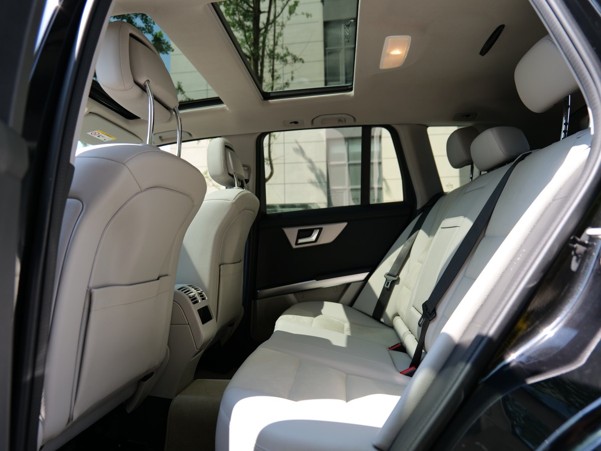奔馳 奔馳GLK級  2015款 GLK 260 4MATIC 動感型 極致版圖片
