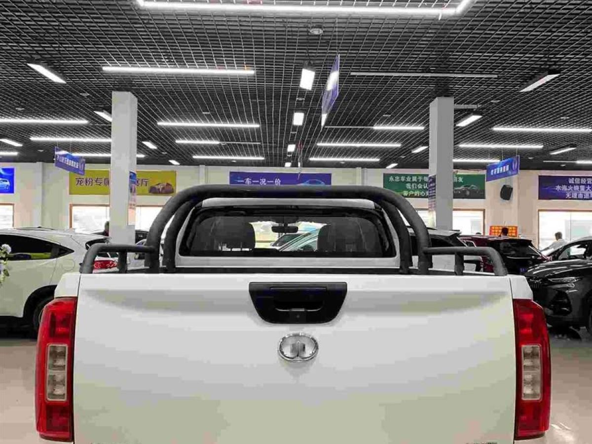 長(zhǎng)城 炮  2021款 2.0T商用版自動(dòng)柴油四驅(qū)精英型長(zhǎng)箱GW4D20M圖片