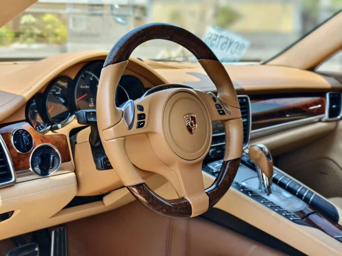 保時(shí)捷 Panamera  2012款 Panamera Turbo S 4.8T圖片
