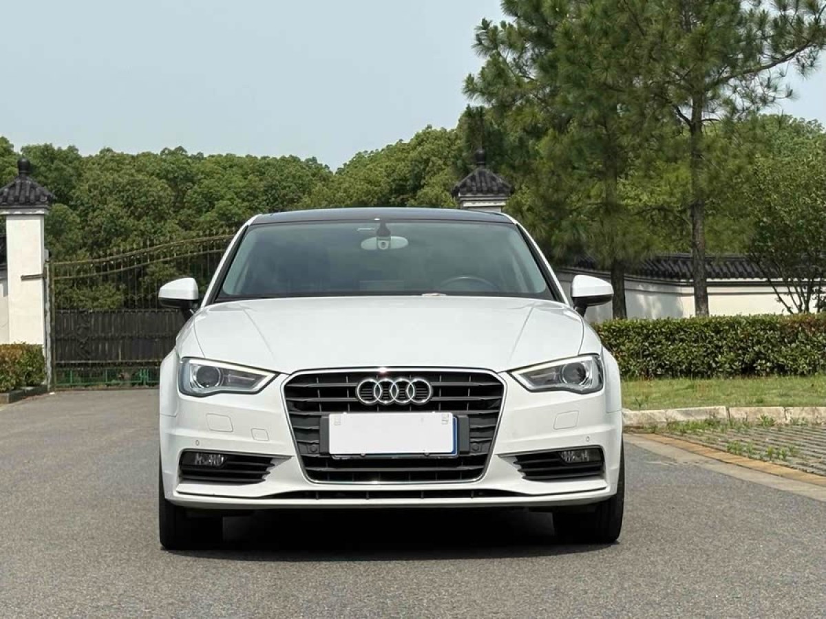 奧迪 奧迪A3  2015款 Limousine 40 TFSI 自動(dòng)舒適型圖片