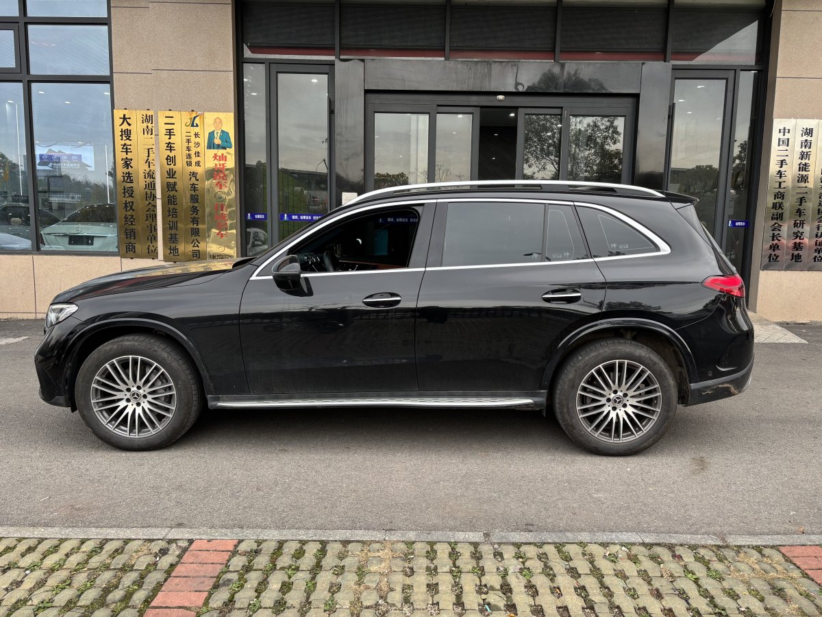 奔馳 奔馳GLC  2018款 改款 GLC 300 4MATIC 動感型圖片