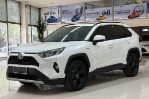 RAV4榮放 豐田 雙擎 2.5L E-CVT四驅(qū)精英Plus版