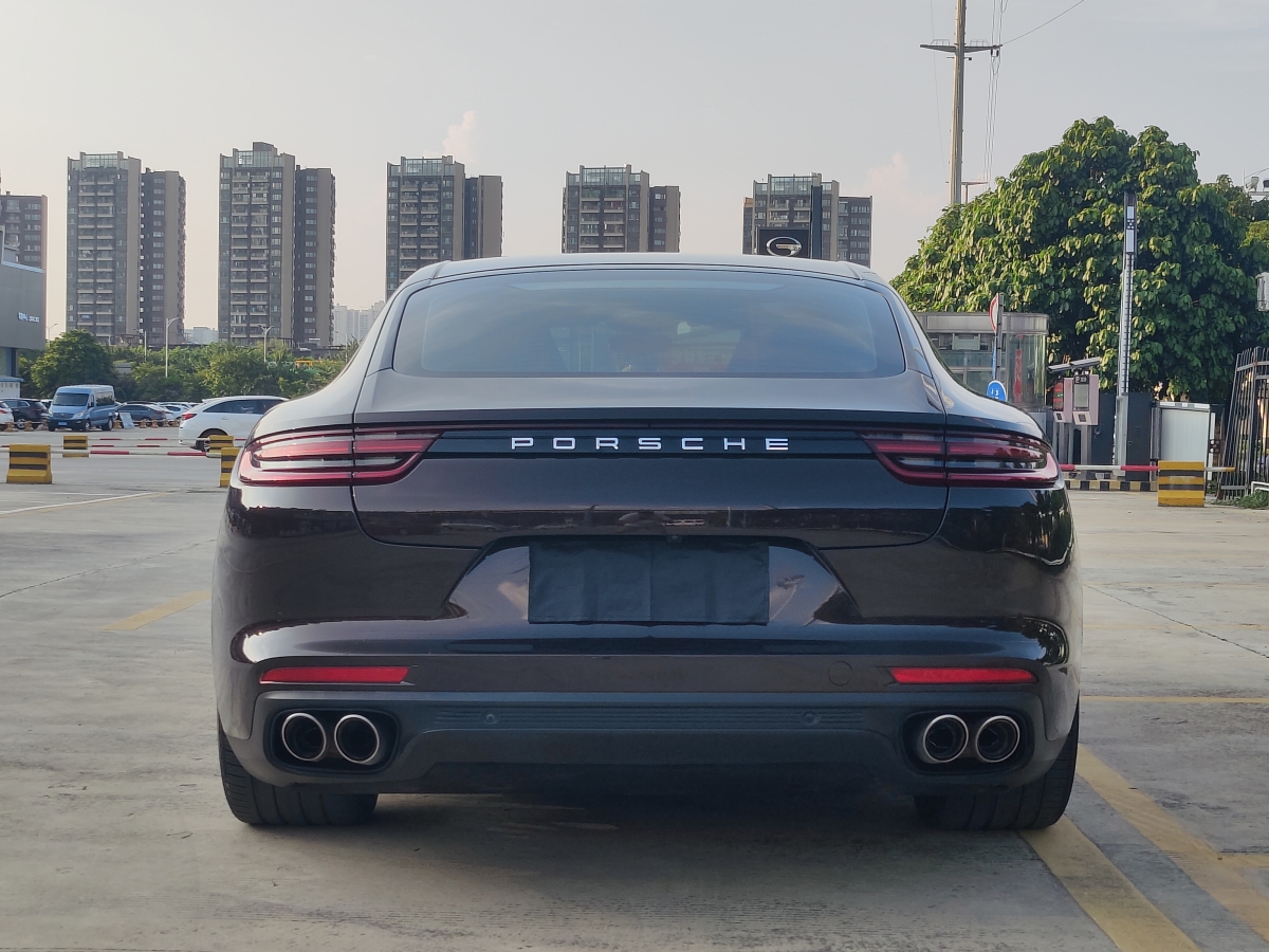 2018年11月保時捷 Panamera  2017款 Panamera 行政加長版 3.0T