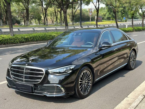 奔驰 奔驰S级新能源 S 450 e L PHEV