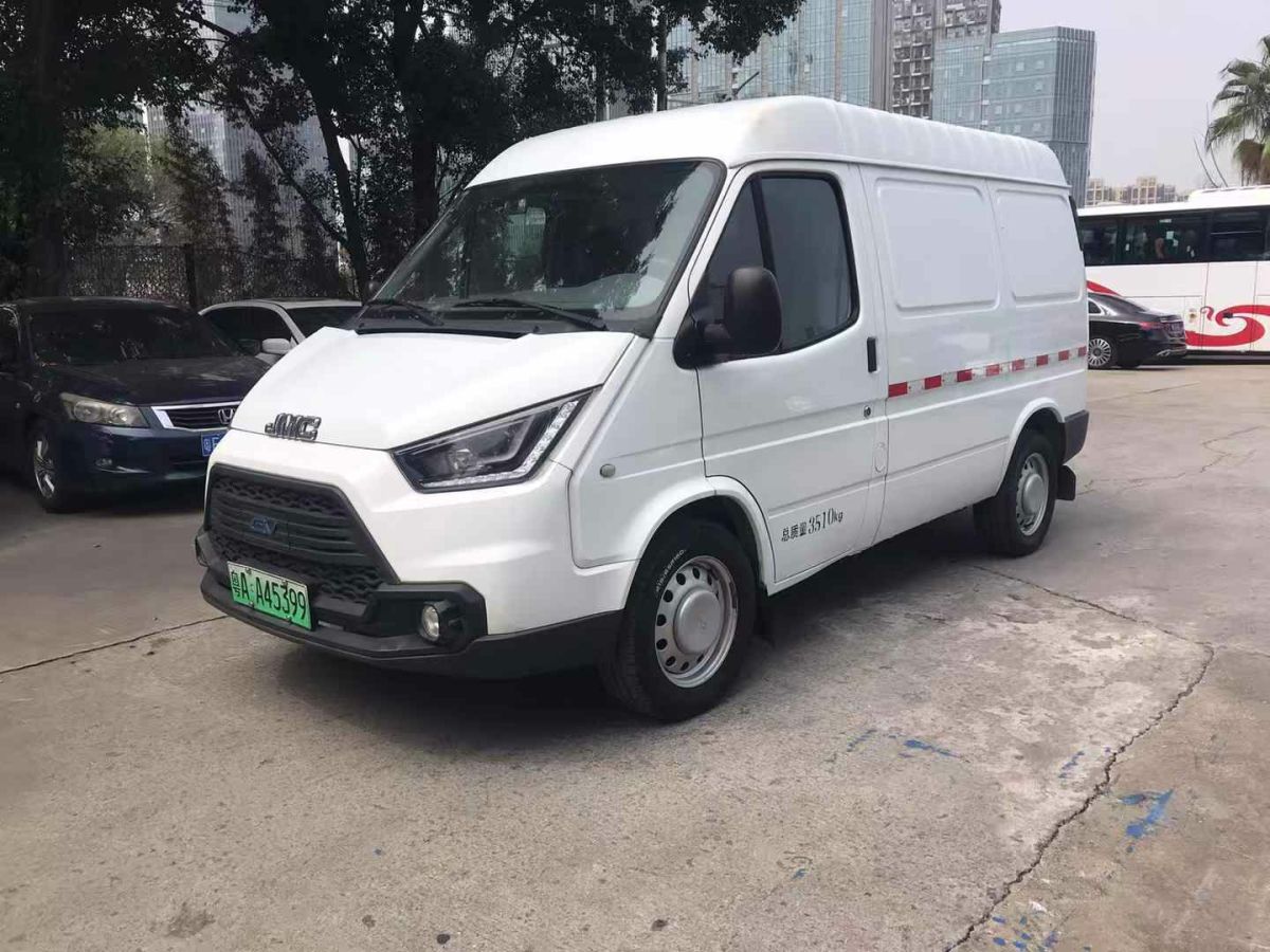 江鈴 特順  2021款 2.8T BUS加長軸17座柴油國VI JX493圖片