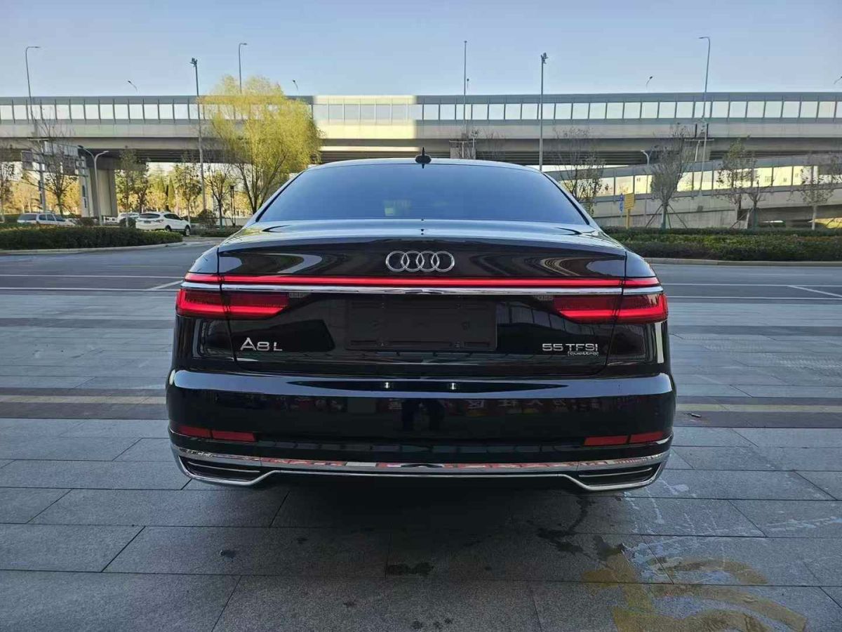 奧迪 奧迪S8  2020款 S8L 4.0TFSI quattro圖片