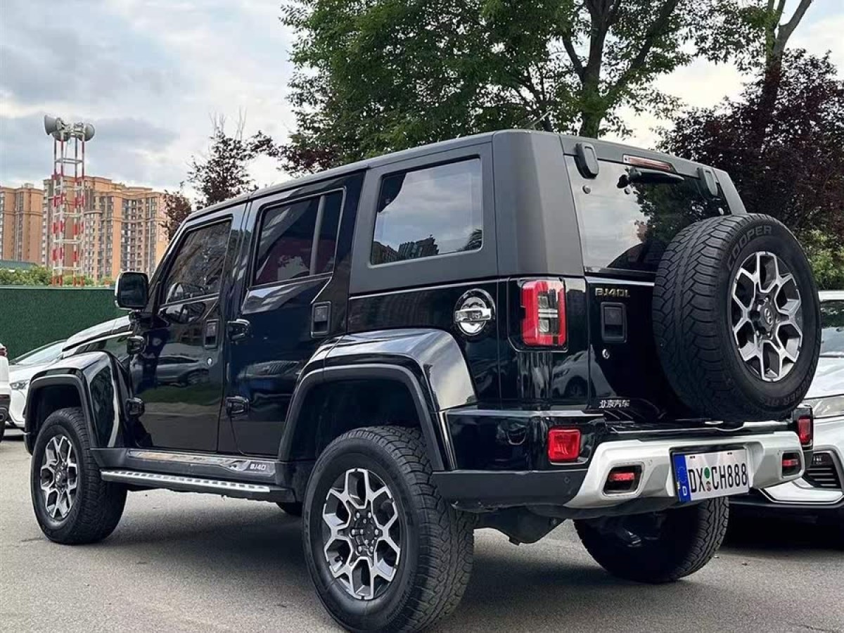 北京 BJ40  2018款 PLUS 2.3T 自動(dòng)四驅(qū)尊享版圖片
