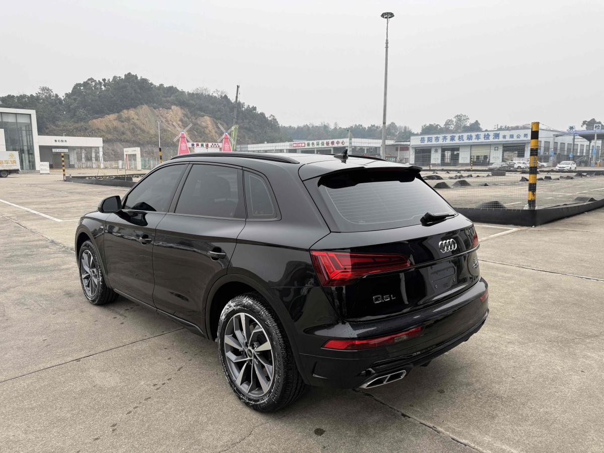 奧迪 奧迪Q5L  2024款 40 TFSI 豪華動感型圖片