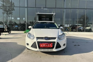 ?？怂?福特 三廂 1.6L 自動(dòng)風(fēng)尚型