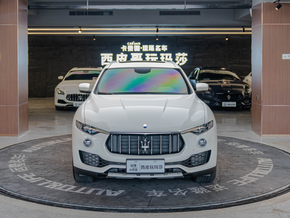 瑪莎拉蒂 Levante  2021款 3.0T 標(biāo)準(zhǔn)版圖片