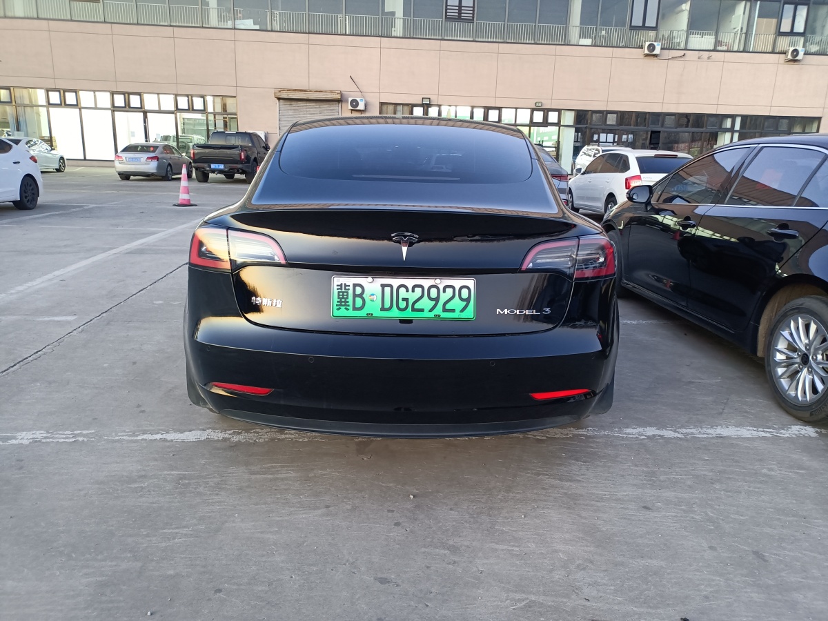 特斯拉 Model Y  2022款 改款 后輪驅(qū)動(dòng)版圖片