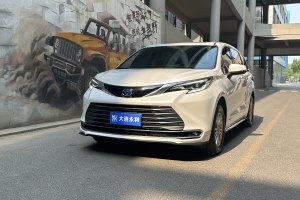 賽那SIENNA 豐田 2.5L混動 豪華版