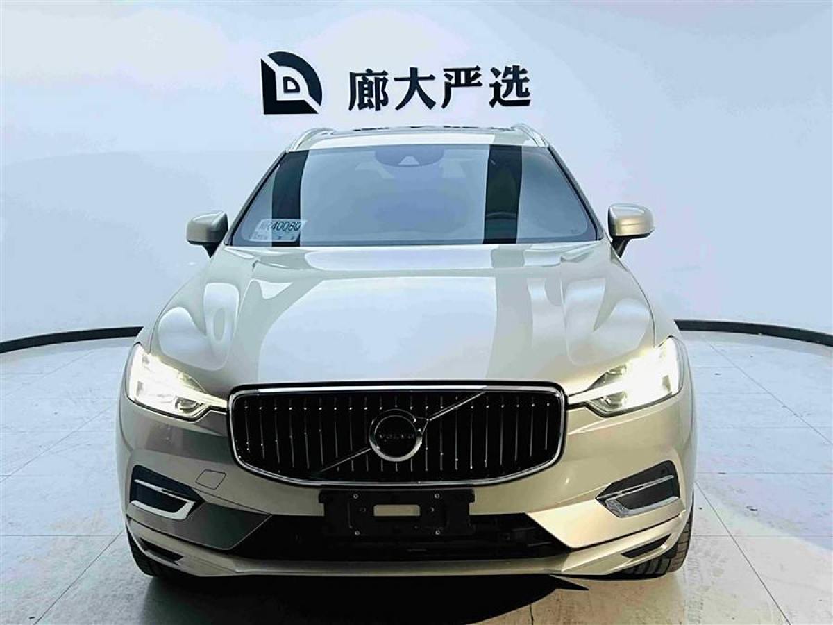 沃爾沃 XC60  2021款 T5 四驅(qū)智遠(yuǎn)豪華版圖片