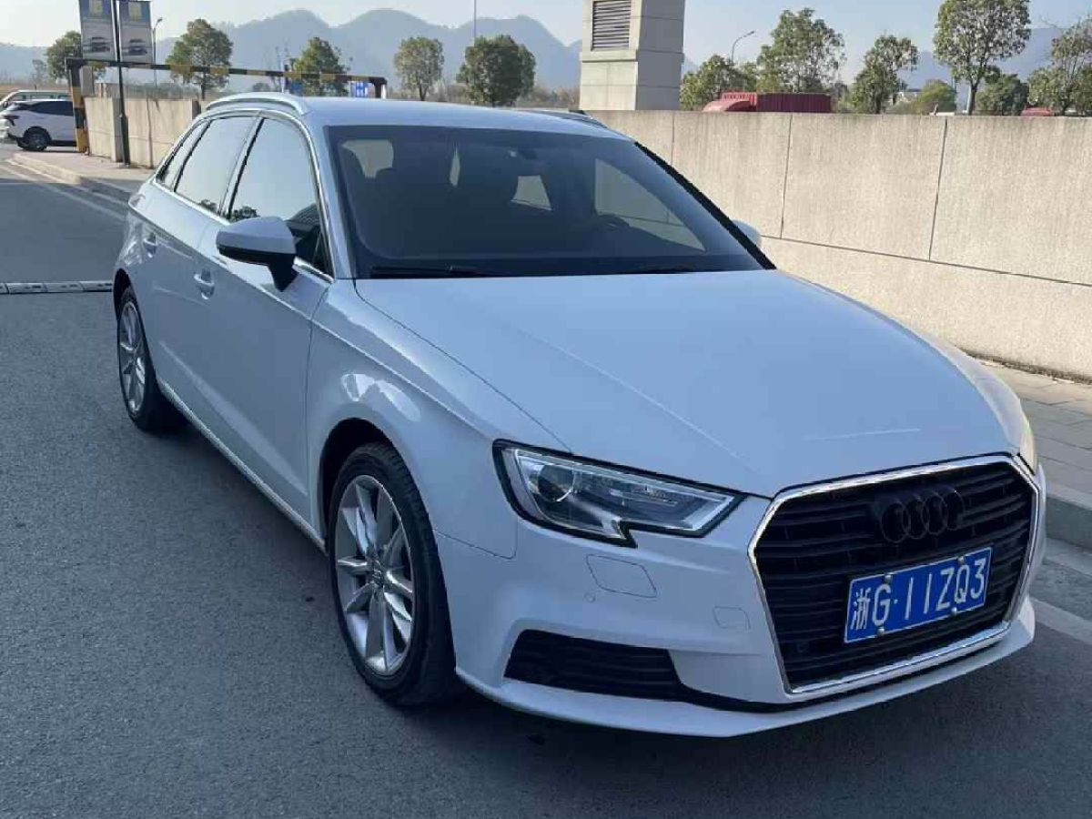 奧迪 奧迪A3  2018款 A3 1.4T 35TFSI Limousine時(shí)尚型圖片