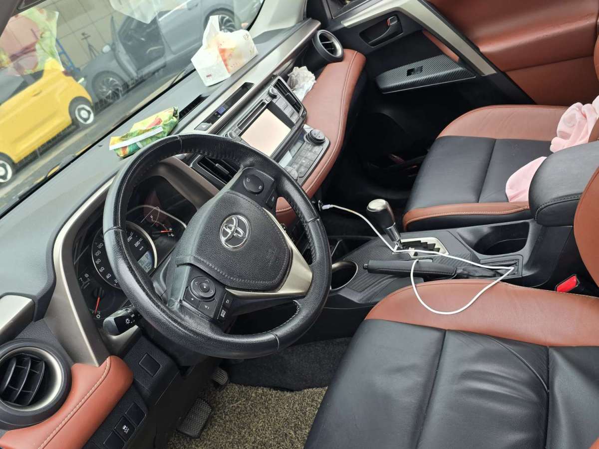 豐田 RAV4榮放  2013款 2.5L 自動四驅(qū)精英版圖片