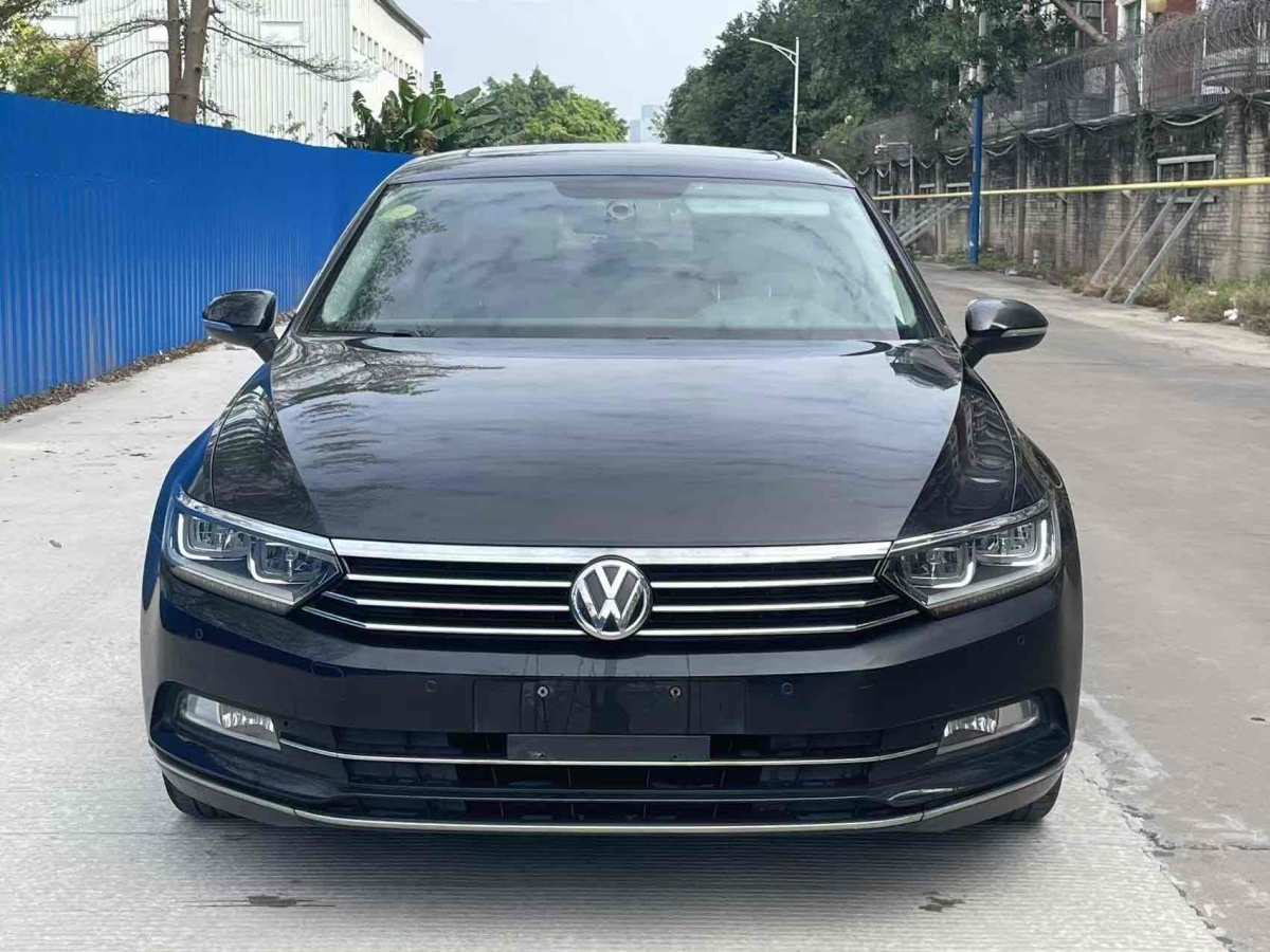 大眾 邁騰  2019款  330TSI DSG 領(lǐng)先型 國(guó)VI圖片