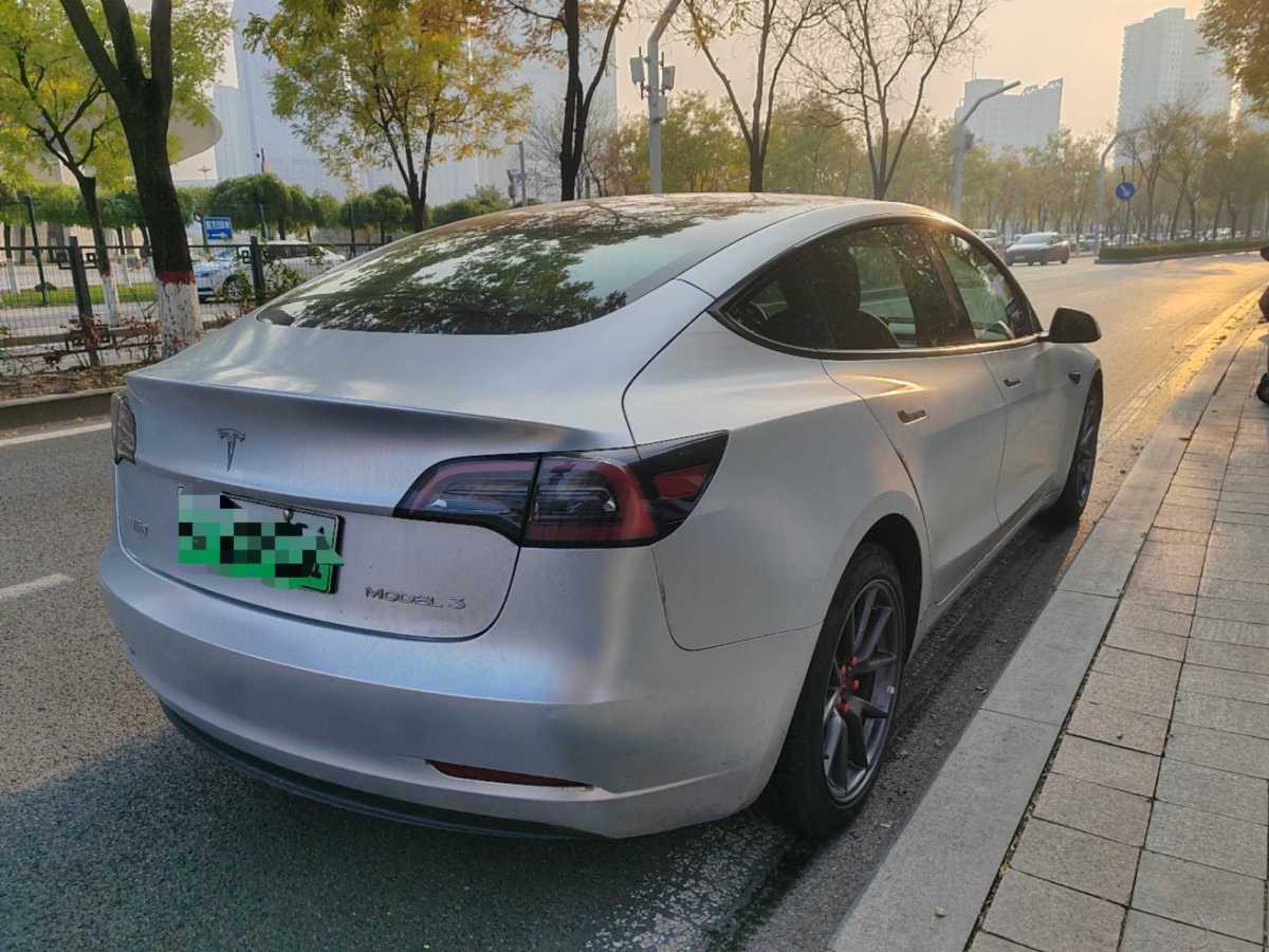 特斯拉 Model 3  2022款 改款 后輪驅(qū)動版圖片