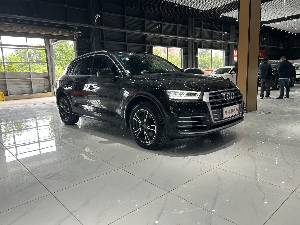 2020年2月奧迪 奧迪Q5L  2020款 45 TFSI 尊享時尚型