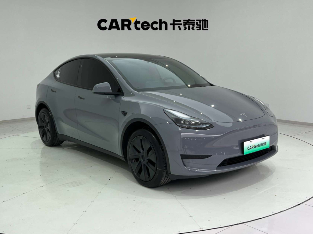 特斯拉 Model Y  2024款 后輪驅(qū)動(dòng)版圖片