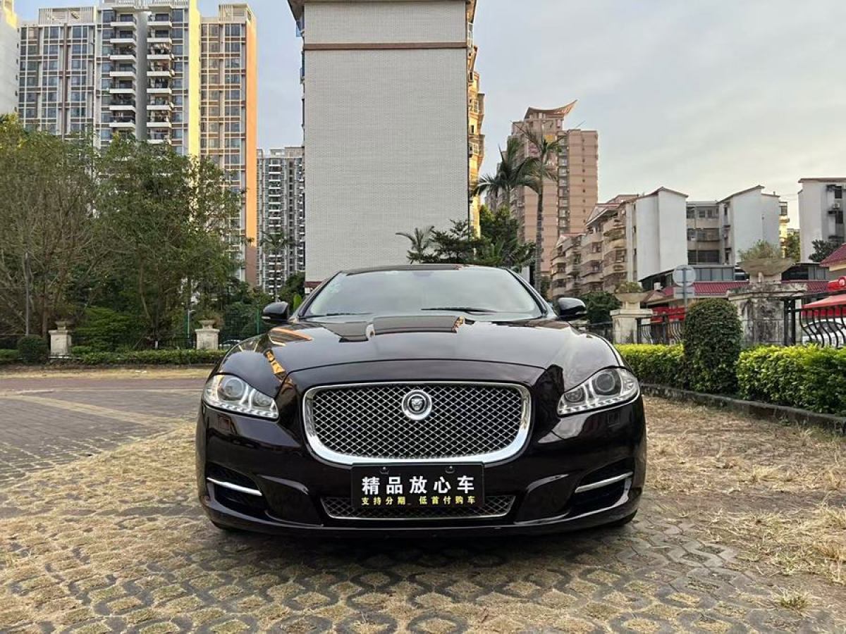 捷豹 XJ  2013款 XJL 3.0 SC 全景商務(wù)版圖片