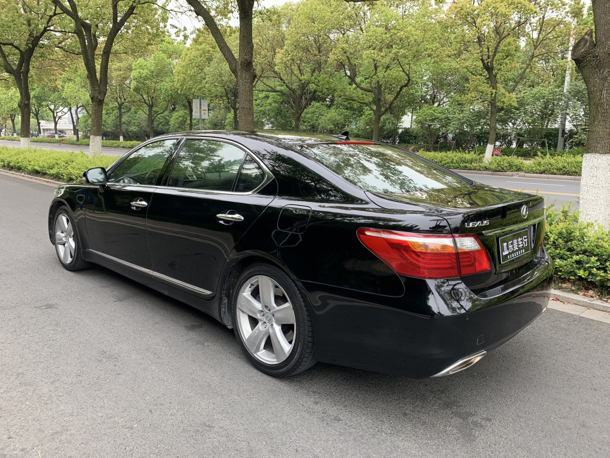 雷克薩斯 LS  2010款 460L 尊貴版圖片