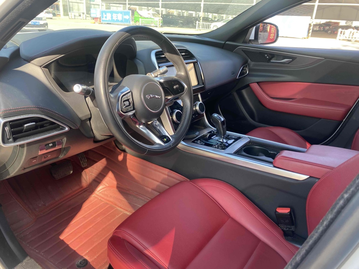 捷豹 XEL  2021款 2.0T 250PS S進取優(yōu)雅版圖片